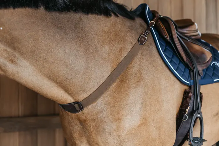 Dyon elastische Vorderzeug NEC - braun, Größe Warmblut
