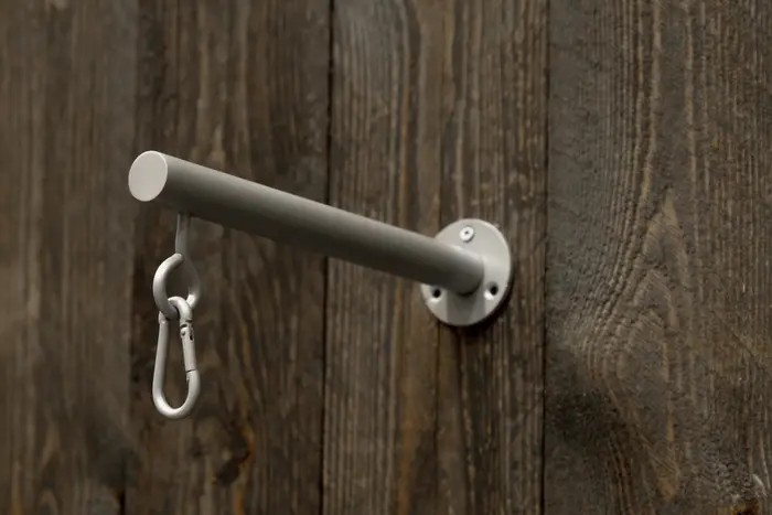 Grooming Deluxe Wandtrensenhalterung für 4 Trensen - silber