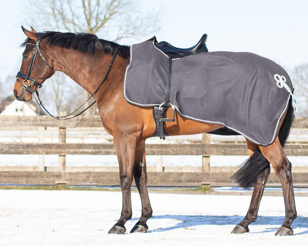 QHP Fleece-Ausreitdecke mit Ornament - grau/silber, Größe L