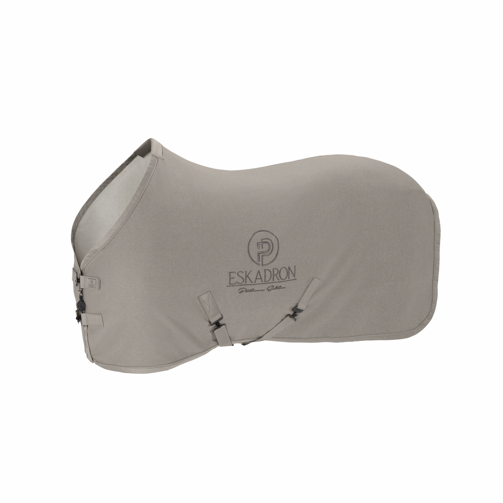 Eskadron Platinum 26 Abschwitzdecke mit schimmernden Jerseymaterial